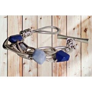 Kenneth Cole Blue Stone Chunky Silver Tone Chain Link Wire Wrap Toggle Bracelet